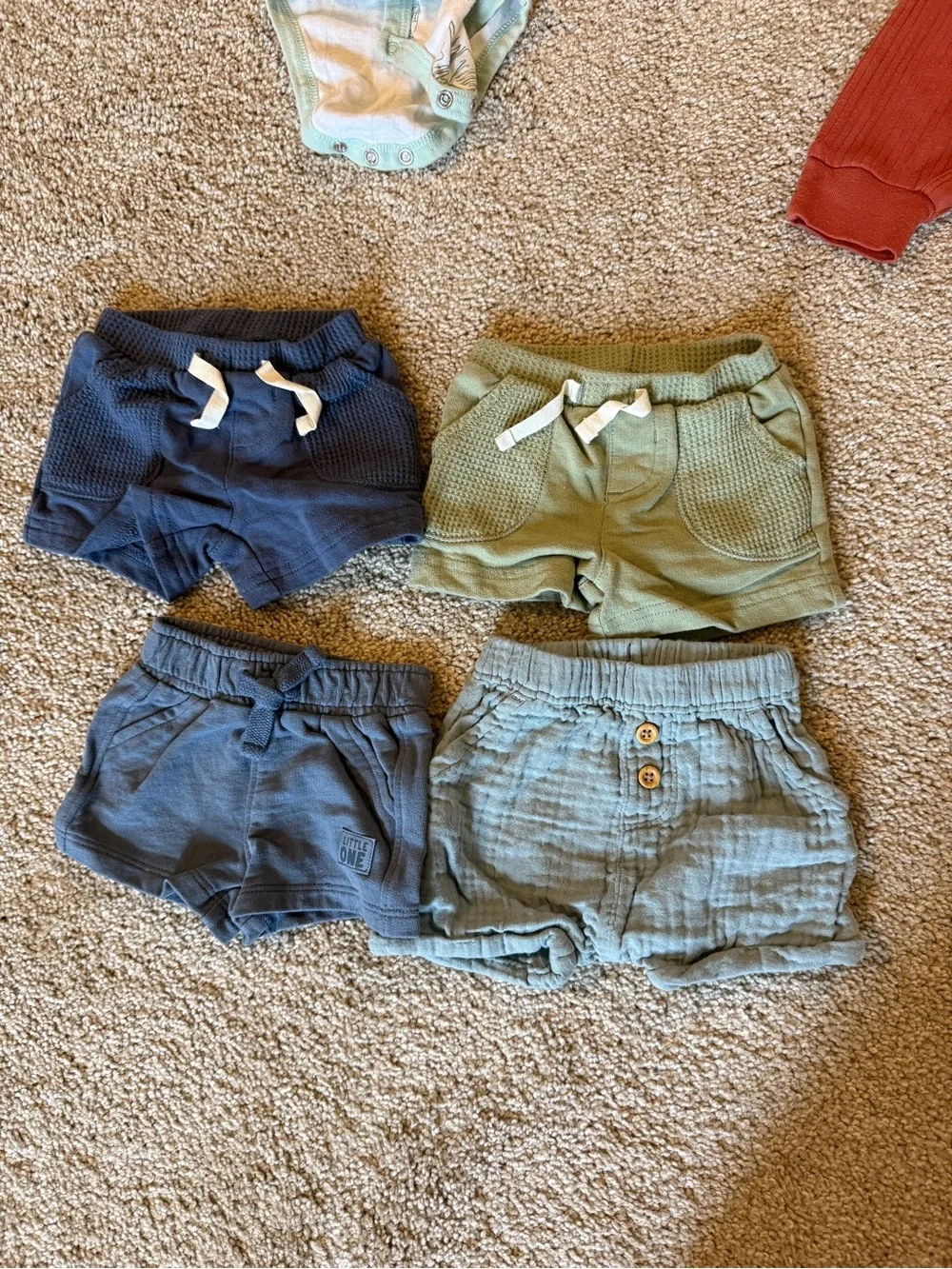 NB baby clothes bundle